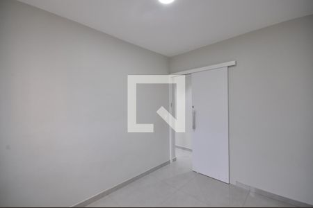 Apartamento para alugar com 54m², 2 quartos e sem vagaQuarto 2