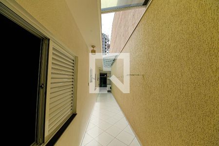 Casa à venda com 180m², 3 quartos e 4 vagasCorredor