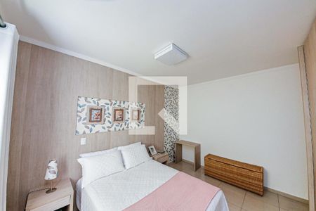 Casa à venda com 180m², 3 quartos e 4 vagasSuíte