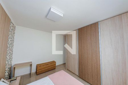 Casa à venda com 180m², 3 quartos e 4 vagasSuíte