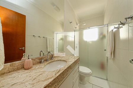 Casa à venda com 180m², 3 quartos e 4 vagasBanheiro Suíte