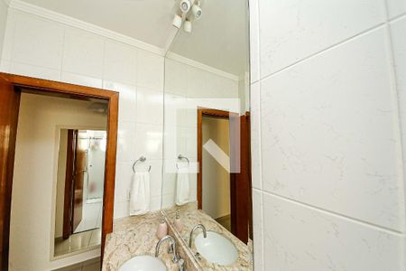 Casa à venda com 180m², 3 quartos e 4 vagasBanheiro Suíte