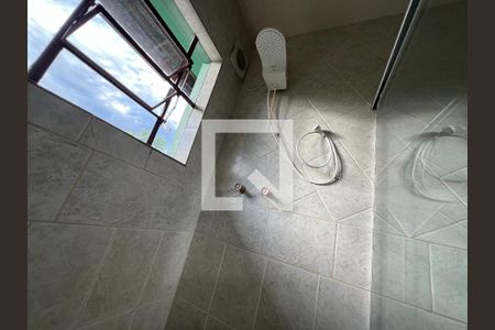 Casa à venda com 250m², 4 quartos e 2 vagas Casa à venda com 250m², 4 quartos e 2 vagasBanheiro 1