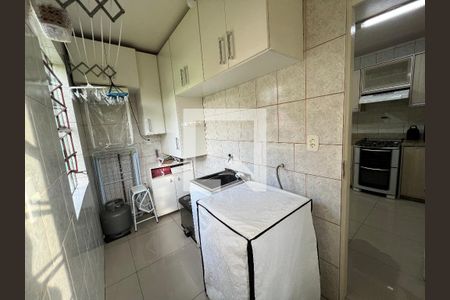 Casa à venda com 250m², 4 quartos e 2 vagas Casa à venda com 250m², 4 quartos e 2 vagasÁrea de Serviço