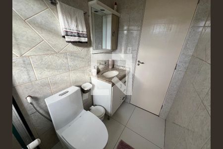 Casa à venda com 250m², 4 quartos e 2 vagas Casa à venda com 250m², 4 quartos e 2 vagasBanheiro 1