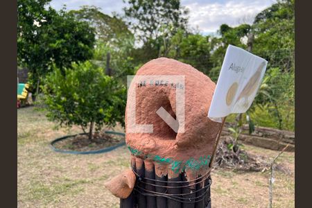 Casa à venda com 250m², 4 quartos e 2 vagas Casa à venda com 250m², 4 quartos e 2 vagasÁrea comum