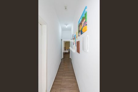 Corredor de casa para alugar com 3 quartos, 120m² em Irajá, Rio de Janeiro