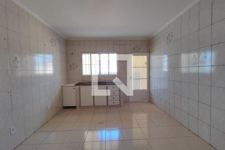 Casa para alugar com 140m², 2 quartos e 1 vaga Casa para alugar com 140m², 2 quartos e 1 vagaCozinha