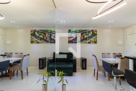 Sala de apartamento para alugar com 2 quartos, 56m² em Jardim Barbacena, Cotia