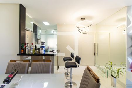 Sala de apartamento para alugar com 2 quartos, 56m² em Jardim Barbacena, Cotia