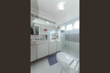 Apartamento à venda com 168m², 4 quartos e 2 vagasBanheiro da Suíte