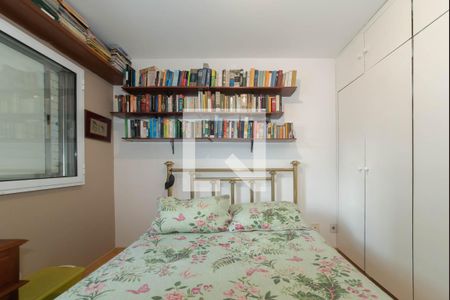 Apartamento à venda com 168m², 4 quartos e 2 vagasQuarto 2