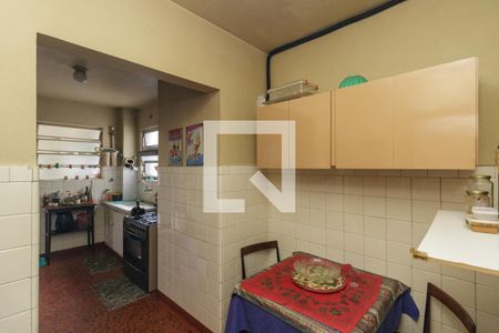 Apartamento à venda com 102m², 2 quartos e 1 vagaCozinha