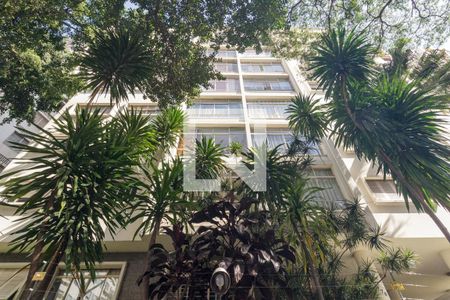 Apartamento à venda com 102m², 2 quartos e 1 vagaFachada