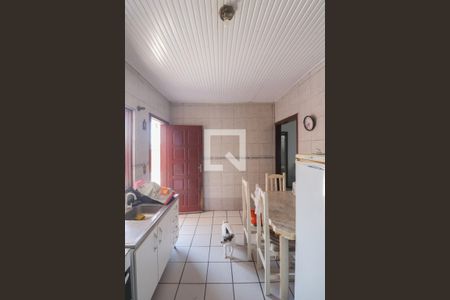 Casa à venda com 205m², 3 quartos e 2 vagasCozinha