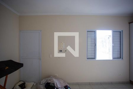 Quarto de Suite 1 de casa para alugar com 3 quartos, 258m² em Taboão, Diadema