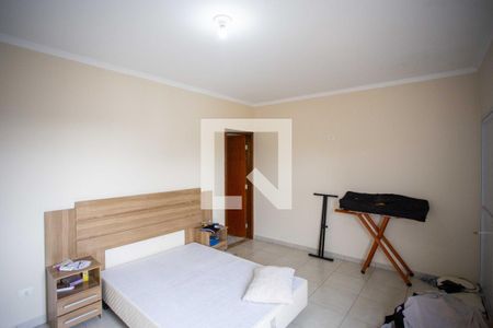 Quarto de Suite 1 de casa para alugar com 3 quartos, 258m² em Taboão, Diadema
