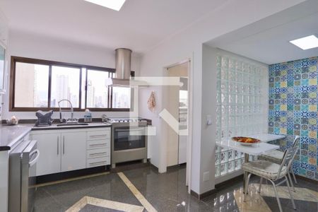 Apartamento à venda com 269m², 3 quartos e 3 vagasCozinha