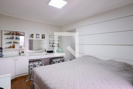 Apartamento à venda com 269m², 3 quartos e 3 vagasQuarto 2