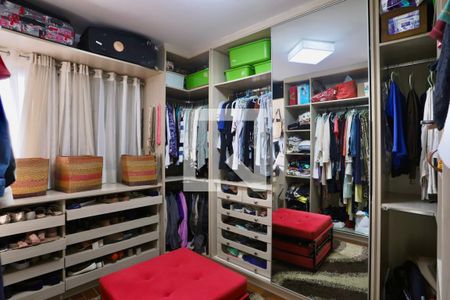 Apartamento à venda com 269m², 3 quartos e 3 vagasCloset do quarto 1