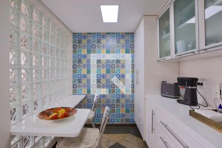 Apartamento à venda com 269m², 3 quartos e 3 vagasCozinha