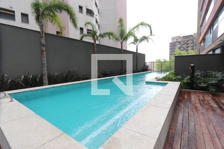 Studio à venda com 26m², 1 quarto e sem vagaÁrea comum - Piscina