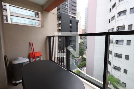 Varanda de kitnet/studio à venda com 1 quarto, 26m² em Vila Mariana, São Paulo