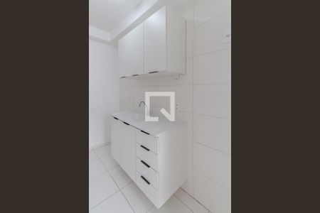 Apartamento para alugar com 39m², 2 quartos e sem vaga Apartamento para alugar com 39m², 2 quartos e sem vagaCozinha e Área de Serviço