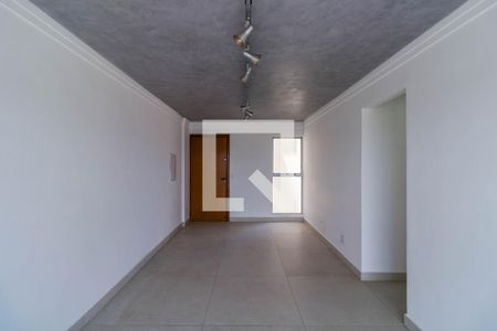 Apartamento para alugar com 75m², 2 quartos e 1 vagaSala
