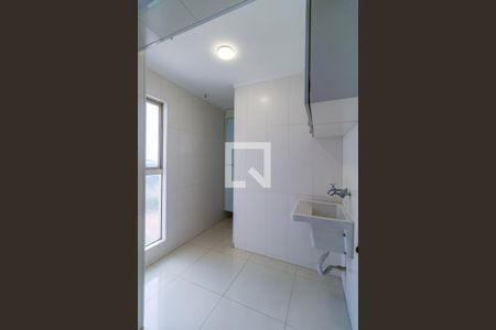 Apartamento para alugar com 75m², 2 quartos e 1 vagaÁrea de Serviço