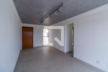 Apartamento para alugar com 75m², 2 quartos e 1 vagaSala