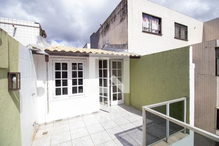 Apartamento para alugar com 103m², 3 quartos e 1 vaga Apartamento para alugar com 103m², 3 quartos e 1 vagaCobertura