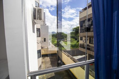 Apartamento para alugar com 103m², 3 quartos e 1 vaga Apartamento para alugar com 103m², 3 quartos e 1 vagaSacada