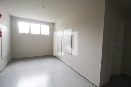 Apartamento para alugar com 56m², 2 quartos e 1 vagaÁrea comum