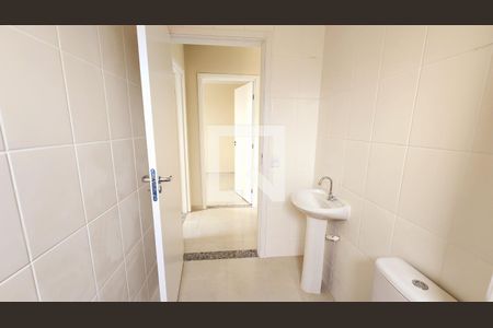 Apartamento para alugar com 56m², 2 quartos e 1 vaga Apartamento para alugar com 56m², 2 quartos e 1 vagaBanheiro