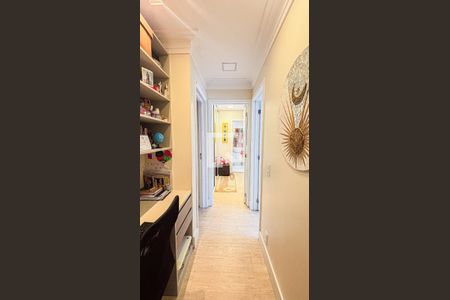 Apartamento à venda com 103m², 3 quartos e 2 vagasCorredor