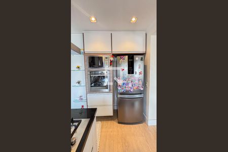 Apartamento à venda com 103m², 3 quartos e 2 vagasCozinha