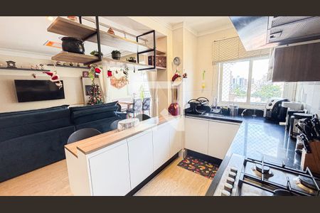 Apartamento à venda com 103m², 3 quartos e 2 vagasCozinha