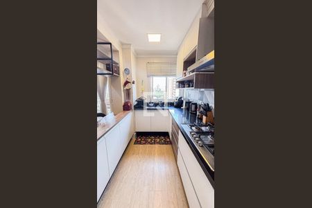 Apartamento à venda com 103m², 3 quartos e 2 vagasCozinha