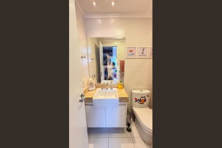 Apartamento à venda com 103m², 3 quartos e 2 vagasBanheiro da Suíte 3