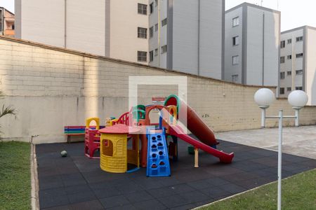 Apartamento para alugar com 48m², 2 quartos e 1 vaga Apartamento para alugar com 48m², 2 quartos e 1 vagaÁrea Comum - Playground