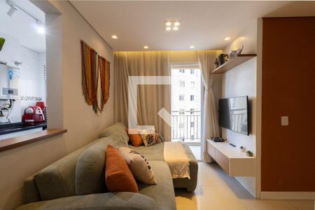 Sala de apartamento para alugar com 2 quartos, 48m² em Vila Carmosina, São Paulo