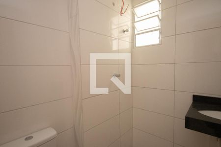Apartamento à venda com 43m², 2 quartos e sem vaga Apartamento à venda com 43m², 2 quartos e sem vagaBanheiro