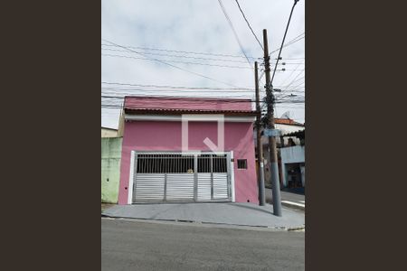 Casa à venda com 300m², 4 quartos e 2 vagasFachada