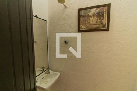 Casa para alugar com 80m², 3 quartos e 1 vaga Casa para alugar com 80m², 3 quartos e 1 vagaBanheiro de Serviço