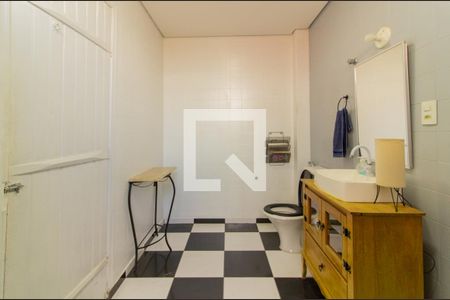 Casa para alugar com 80m², 3 quartos e 1 vaga Casa para alugar com 80m², 3 quartos e 1 vagaBanheiro