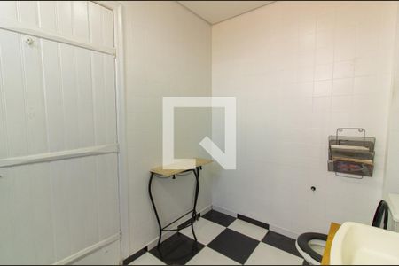 Casa para alugar com 80m², 3 quartos e 1 vaga Casa para alugar com 80m², 3 quartos e 1 vagaBanheiro