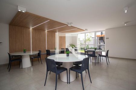 Apartamento para alugar com 34m², 2 quartos e 1 vagaÁrea comum - Salão de festas