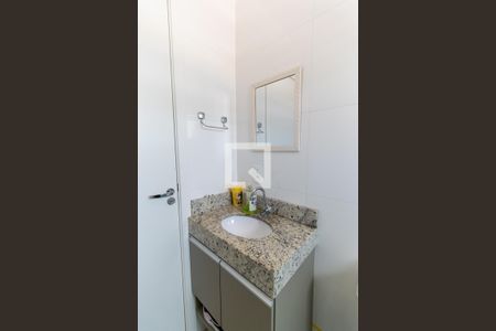 Apartamento para alugar com 54m², 2 quartos e 1 vaga Apartamento para alugar com 54m², 2 quartos e 1 vagaBanheiro