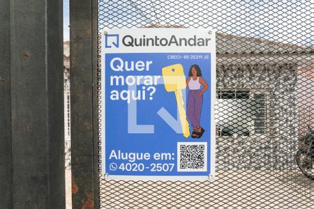 Casa à venda com 90m², 2 quartos e 1 vaga Casa à venda com 90m², 2 quartos e 1 vagaPlaca instalada